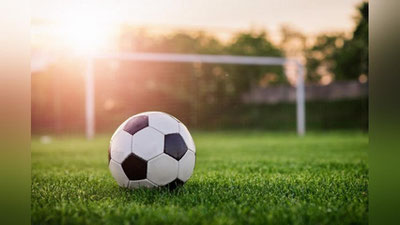 'O`zbekiston futbol bo`yicha Osiyo kubogini qabul qilmoqchi'ning rasmi