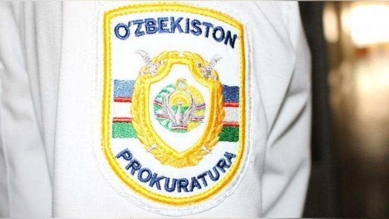 'Farg`ona prokuraturasi xodimining qabulga kelgan ayollarni "yo`qotish" haqidagi buyruq kimga tegishli ekanligi ma`lum qilindi'ning rasmi