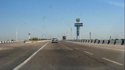 'O`zbekistondagi yo`llar harakat xavfsizligiga qarab "qizil", "sariq" va "yashil" toifaga ajratiladi'ning rasmi