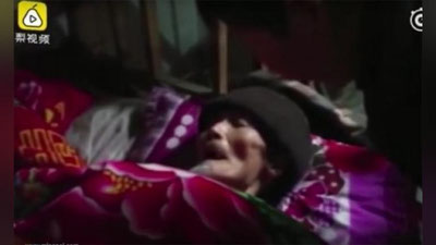 Изрображение 'ПЕНСИОНЕР ИЗ КИТАЯ ПРОСНУЛСЯ В ГРОБУ НА СОБСТВЕННЫХ ПОХОРОНАХ'