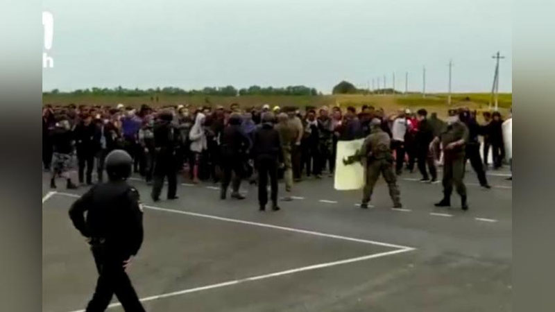 'Samaradan 1000 ga yaqin o`zbekistonlik poezd orqali uylariga qaytariladi'ning rasmi