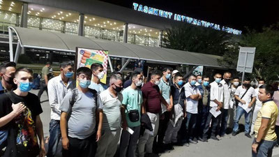 '40 nafar fuqaro qishloq xo`jaligi va qurilish sohalarida ishlash uchun Rossiyaga jo`nab ketdi'ning rasmi