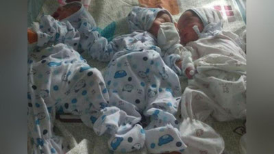 '​​Qashqadaryoda tug`ilgan 3 egizakka Prezidentdan ruxsat olib, Ziroatxon,  Saida va Shahnoza ismlari qo`yildi'ning rasmi