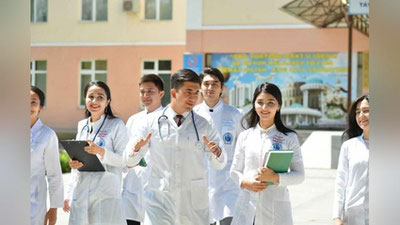 '5 yilda tibbiy ta`limda bakalavriat yo`nalishidagi o`rinlar 2 barobar, magistratura 2,3 barobarga oshirildi'ning rasmi