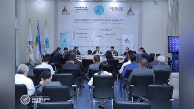 'Senatorlar ta`lim muassasalari bitiruvchilari bandligini ta`minlash masalalarini muhokama qilishdi'ning rasmi