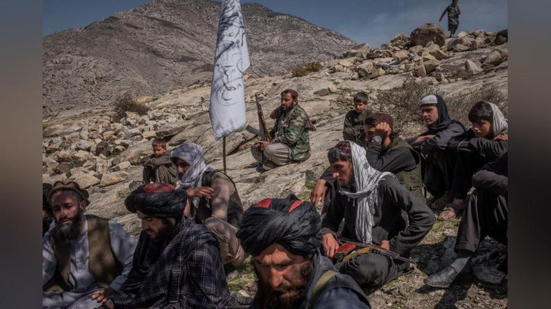 '“Tolibon” harakati ilk gazetasini chop etdi'ning rasmi