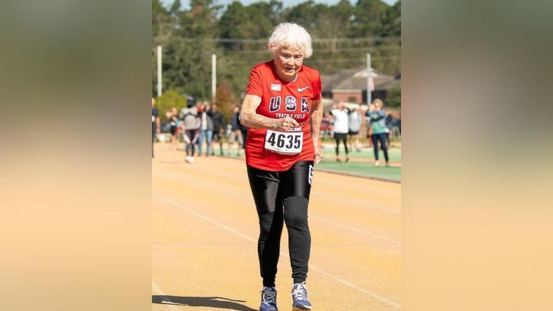 'Америкада 105 ёшдан катталар ўртасида югуриш бўйича жаҳон рекорди ўрнатилди'ning rasmi