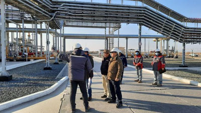 '“Ўзбекнефтгаз” бошқарув раиси Устюрт регионидаги табиий газ қазиб чиқарилиши, бурғилаш ишлари ва газ қувури лойиҳалари ҳолатини ўрганди (фото)'ning rasmi