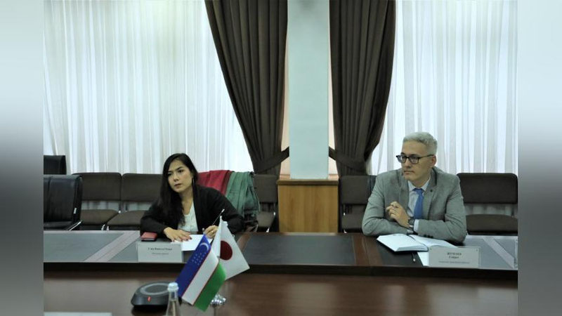 '"Япония компанияси ОТМнинг моддий-техник базасини бойитишга кўмаклашади" 'ning rasmi