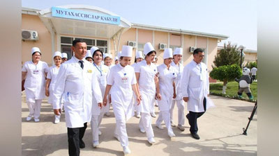 '​Барча тиббиёт ходимлари дастлабки ва даврий тиббий кўрикдан бепул ўтказилади'ning rasmi