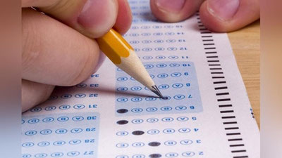 'ДТМ: Бу йилги тест ёпиқ биноларда ўтказилади'ning rasmi