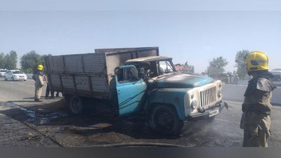 'Самарқандда ғалла ортилган автомашина ёниб кетди'ning rasmi