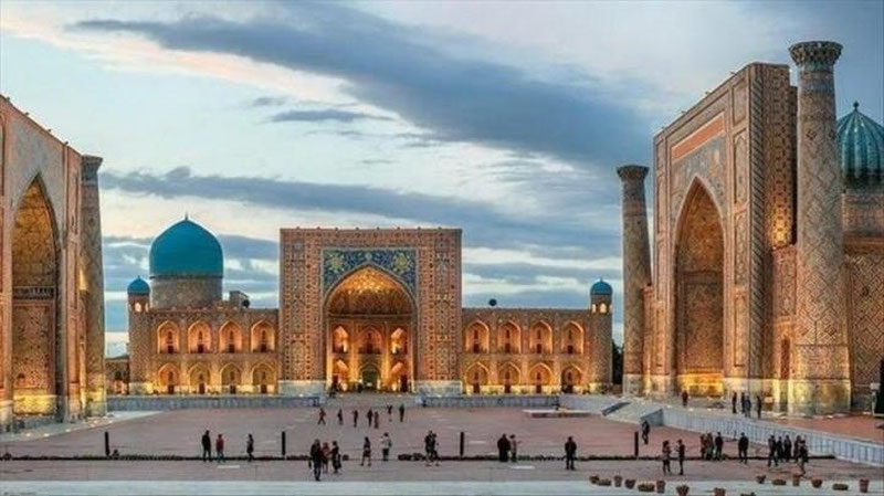 'O`zbekiston bo`ylab sayohat qilganlarga 1 sentyabrdan boshlab keshbek beriladi'ning rasmi