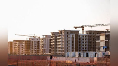 'Turar-joylar qurilishida qariyb 8,9 trln. so`m investisiyalar o`zlashtirilgani aytildi'ning rasmi