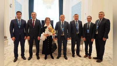 'Samarqandda o`tayotgan II O`zbekiston iqtisodiy forumi doirasida “O`zbekneftgaz” AJ va yirik xalqaro kompaniyalar rahbarlari bilan muzokaralar o`tkazildi'ning rasmi