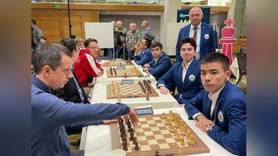 'Shaxmat bo`yicha O`zbekiston terma jamoasi jahon chempionatida yarim finalga yo`l oldi'ning rasmi