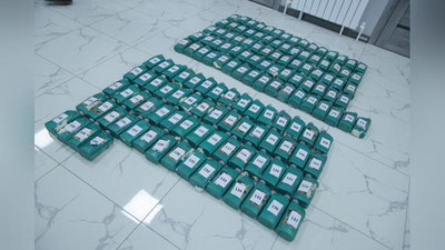 Изрображение 'На таможенном посту "Айбек" задержали грузовик с крупной партией наркотиков (фото, видео)'