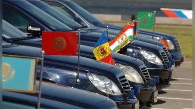 Изрображение 'ДИПЛОМАТЫ ТЕПЕРЬ БУДУТ ПЛАТИТЬ ШТРАФ ЗА НАРУШЕНИЯ ПДД В ОБЩЕМ ПОРЯДКЕ'