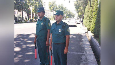 Изрображение 'ИНСПЕКТОРЫ ДПС В ТАШКЕНТЕ НАЧАЛИ ТЕСТИРОВАТЬ НАТЕЛЬНЫЕ КАМЕРЫ'