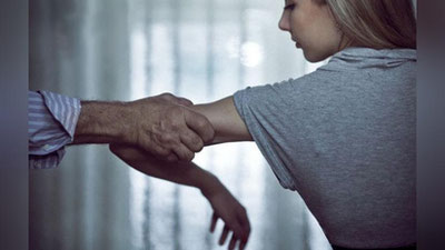 'Toshkent viloyatida sobiq eri hujum qilgan fuqaroning so`rovini IIB ham, tez yordam ham inobatga olmadi. Natijada...'ning rasmi