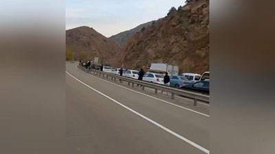 'Qamchiq dovonida avtomobillar harakati vaqtinchalik to`xtatildi'ning rasmi