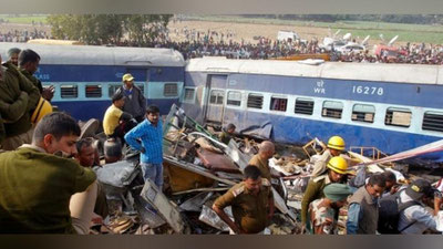 Изрображение 'ЧИСЛО ЖЕРТВ СТРАШНОГО КРУШЕНИЯ ПОЕЗДА В ИНДИИ ПРИБЛИЖАЕТСЯ К 150 (ВИДЕО)'