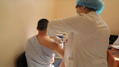 'O`zbekistonda COVID-19 ga qarshi emlash boshlangandan beri 1,5 million doza vaksinadan foydalanildi — SSV'ning rasmi