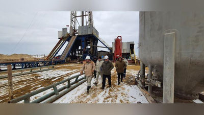 '“Ўзбекнефтгаз”: Бошқарув раиси Устюртда “ERIELL” компанияси билан ҳамкорликда бажарилаётган қудуқлар бурғилаш ва қурилиш ишлари ҳолатини ўрганди'ning rasmi