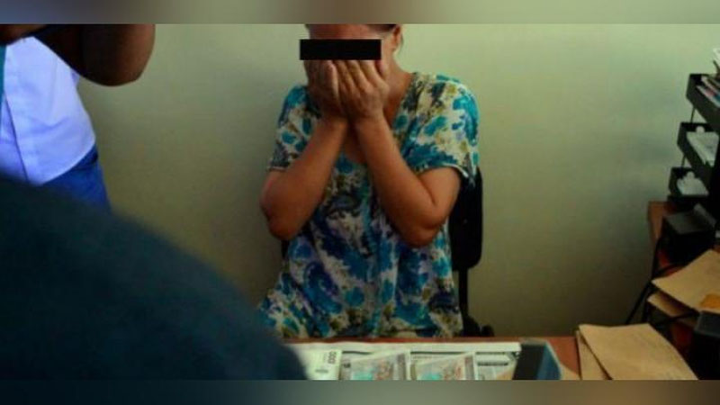 'Сирдарёда 5 кунлик фарзандини 5 минг АҚШ долларига пулламоқчи бўлган аёл 5 йил муддатга озодликдан маҳрум қилинди'ning rasmi