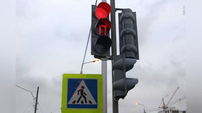 'Аҳоли гавжум ҳудудларда 2023 йил якунига қадар пиёдалар бошқарадиган светофорлар  ўрнатилади'ning rasmi