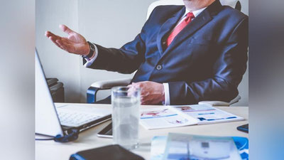 'Директорларни сертификациялаш мажбурий этиб белгиланмаган – ХТВ'ning rasmi