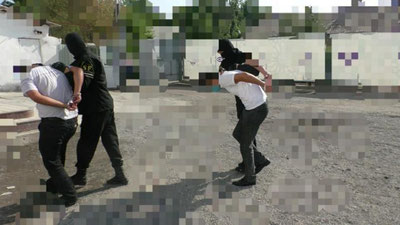 'Rossiyada terroristik guruhga a`zo bo`lib qaytgan 8 nafar sirdaryolik qo`lga olindi'ning rasmi