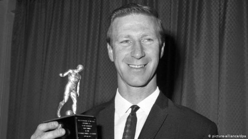'Angliya futboli afsonasi Jek Charlton 85 yoshida vafot etdi'ning rasmi
