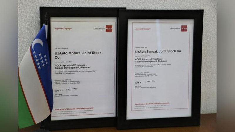 '“Uzavtosanoat” va “UzAuto Motors” ASSA Approved Employer' maqomini oldi'ning rasmi