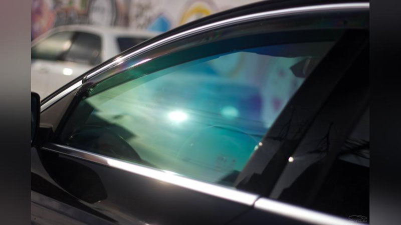 Изрображение 'ЖИТЕЛЬ ТАШКЕНТА ПРИШЕЛ ЗА РАЗРЕШЕНИЕМ НА ТОНИРОВКУ С ПОДДЕЛЬНЫМИ ДОКУМЕНТАМИ'