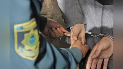 'Farg`onada jiyanini "qutqarish" uchun inspektorga 250 AQSh dollari taklif qilgan fuqaroning o`zi tutildi'ning rasmi