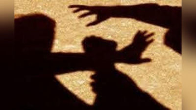 'Navoiyda 33 yoshli erkak qo`shnisi bo`lgan 72 yoshli onaxonni qattiq kaltakladi'ning rasmi