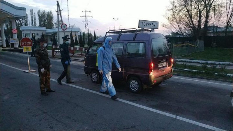 Изрображение 'Движение личных автомобилей между регионами не допускается'