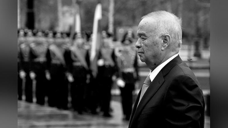 '"У ҳеч қачон таътилга чиқмаган. Ишга эрта келиб, кеч соат 10 да уйга қайтарди". Ислом Каримовнинг биринчи хос соқчиси у ҳақидаги хотиралар билан бўлишди'ning rasmi