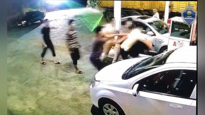 'Farg`onada yoqilg`i qo`yish shahobchasida fuqaroni ommaviy kaltaklagan bezorilarga nisbatan jinoyat ishi qo`zg`atildi'ning rasmi