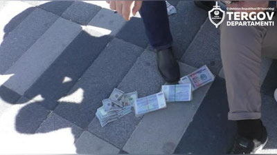 'Toshkentda fuqaroning behayo rasmlarini tarqatmaslik evaziga 60.000 AQSh dollari talab qilgan tovlamachi ushlandi'ning rasmi
