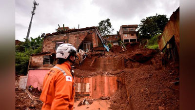 'Бразилияда кучли ёмғир оқибатида 7 киши ҳалок бўлди'ning rasmi