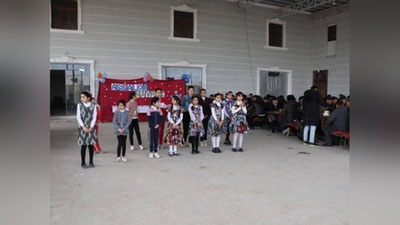 'Тошкент ва Хоразмда юпун ҳолдаги ўқувчи қизлар совуқда рақс туширилди'ning rasmi