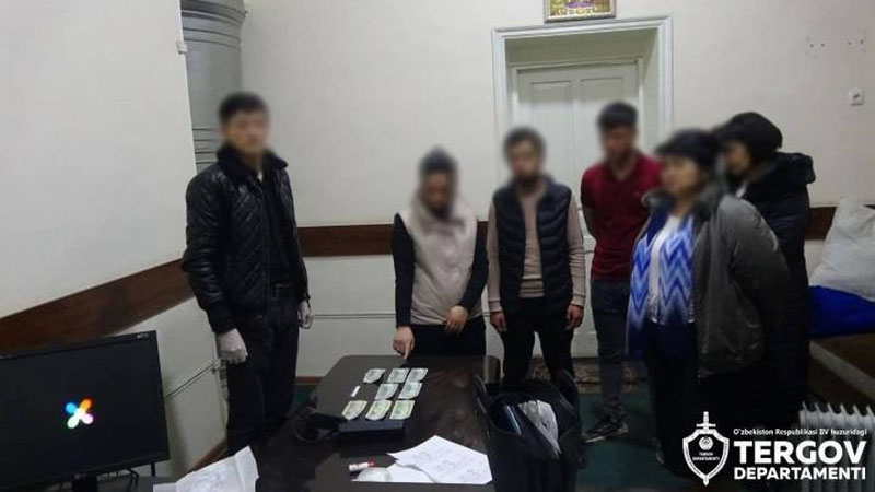 Изрображение 'Жительницу Самарканда и ее 16-летнюю дочь привлекли за вымогательство'