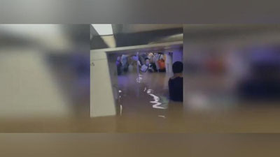 Изрображение 'Затопление метро в Китае привело к гибели как минимум 12 человек (видео)'