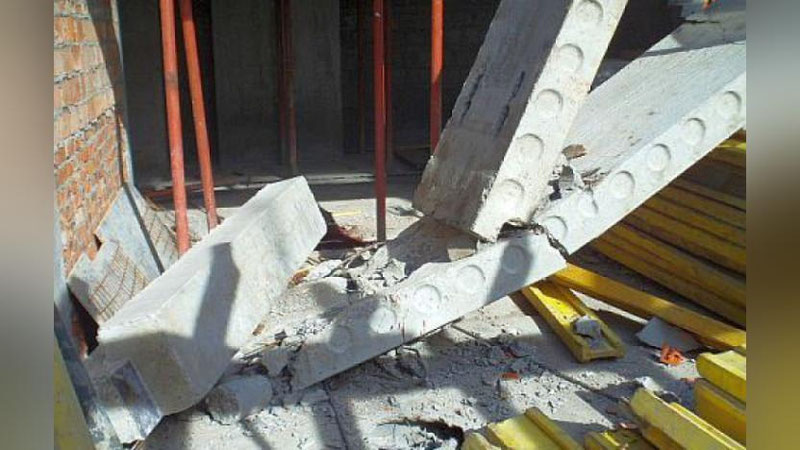 Изрображение 'НА ЧИЛАНЗАРЕ ИЗ-ЗА ВЗРЫВА ГАЗА ОБРУШИЛОСЬ ЗДАНИЕ'