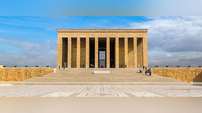 '“Сиёсий буюклик рейтинги”да биринчи ўринни эгаллаган Мустафо Камол Отатуркнинг васияти. Ёхуд Аниткабир мавзолейи ҳақида нималарни биламиз?'ning rasmi