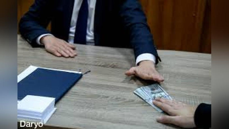 'O`zbekiston davlat jismoniy tarbiya va sport universiteti o`qituvchisi 3 500 AQSh dollari bilanqo`lga tushdi'ning rasmi
