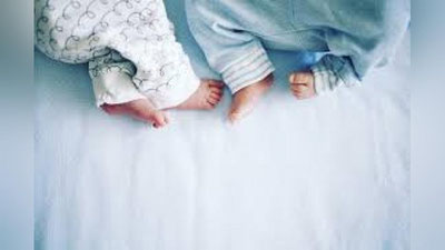 'Xorazmda egizaklar o`z onasiga olib berildi'ning rasmi