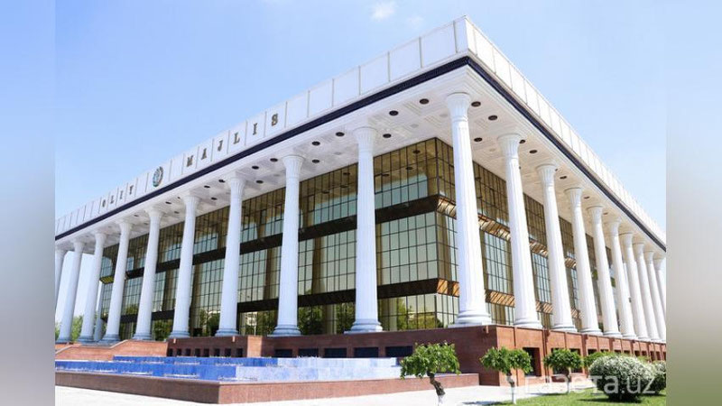 '2022 йил учун Бюджет лойиҳаси Олий Мажлисга қачон киритилади?'ning rasmi